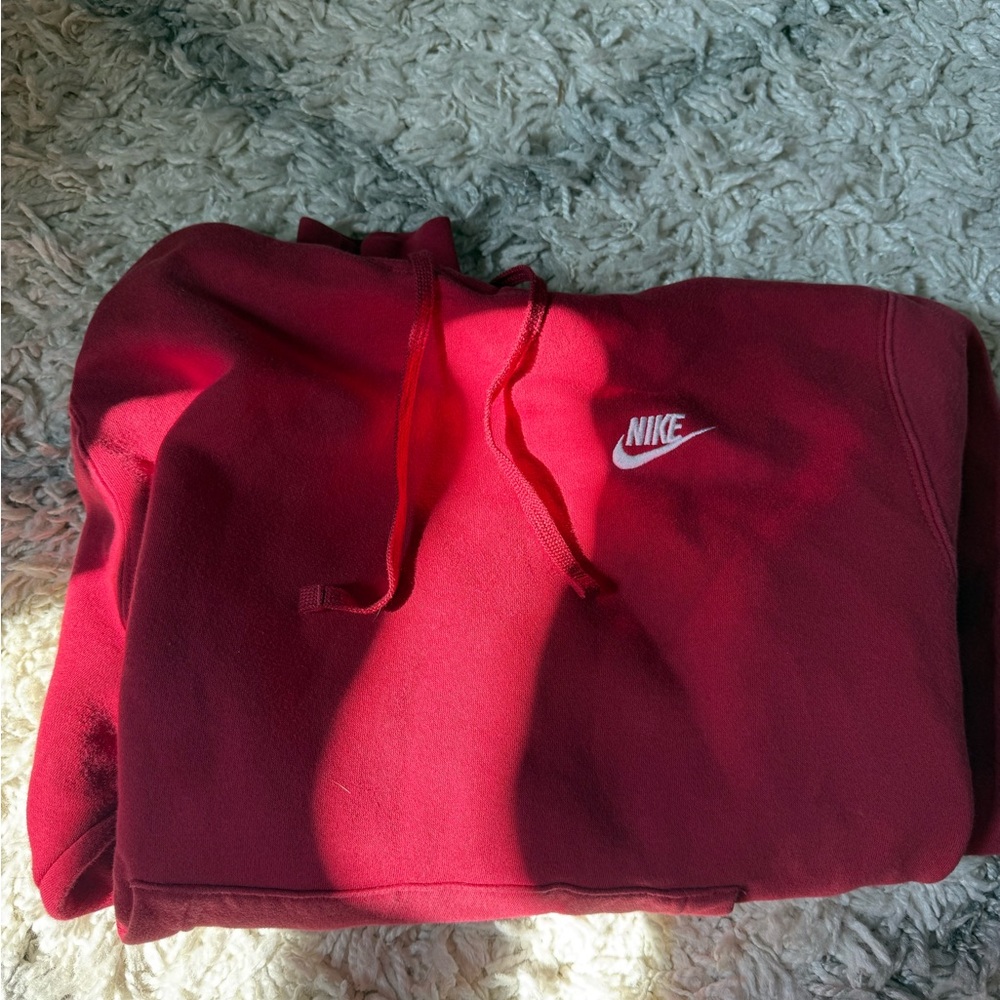Nike Crimson Pullover